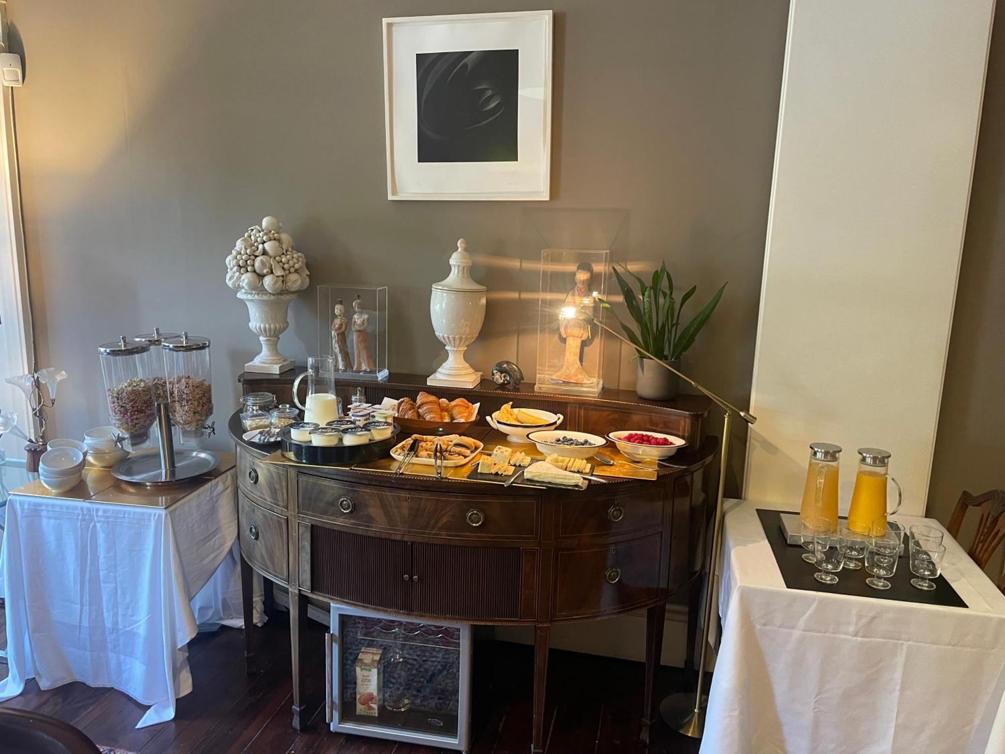 Six Brunton Place Guest House エディンバラ エクステリア 写真
