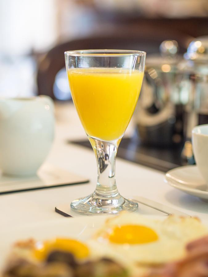 Six Brunton Place Guest House エディンバラ エクステリア 写真